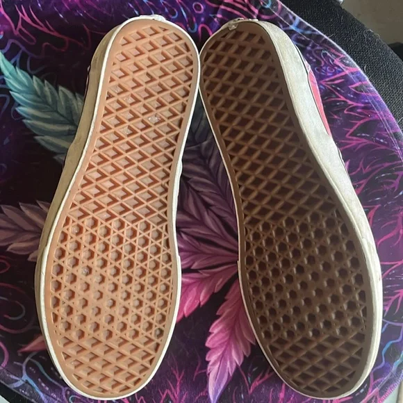 $5 IF YOU BUNDLE Vans Women's Tie-Dye Slip-On Shoes skeleton rose needs cleaning - Picture 7 of 9